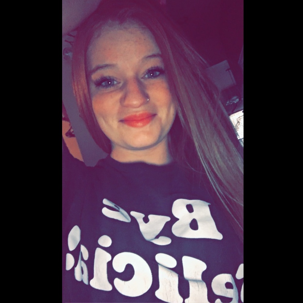 Meet your Posher, Destiny